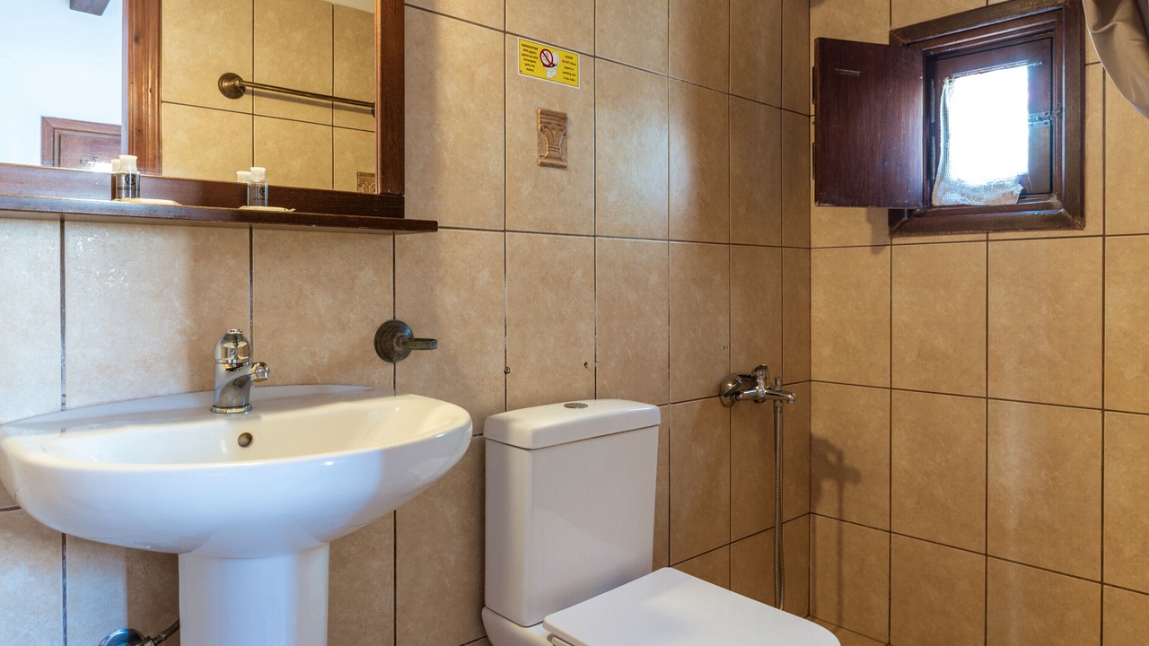 Photo of Bathroom in Monemvasia