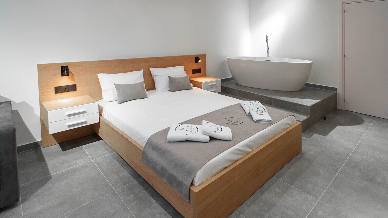 Photo of Bedroom in Larnaca City Centre