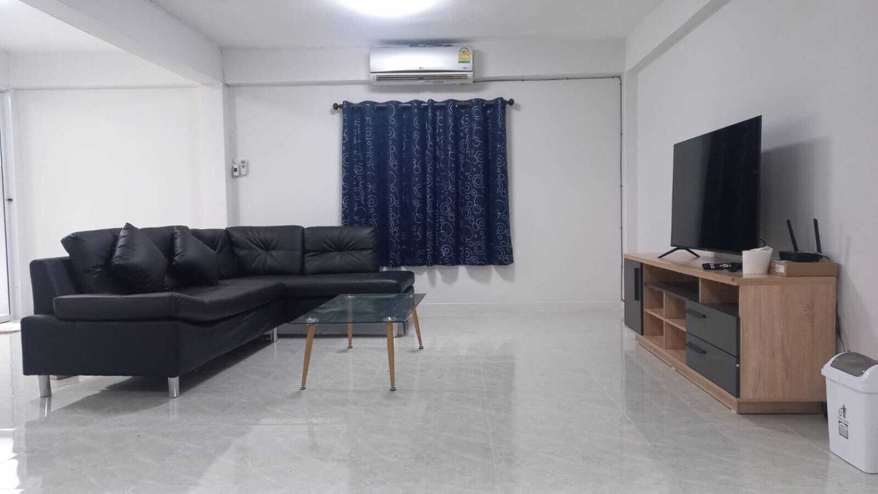Photo of Livingroom in San Sai