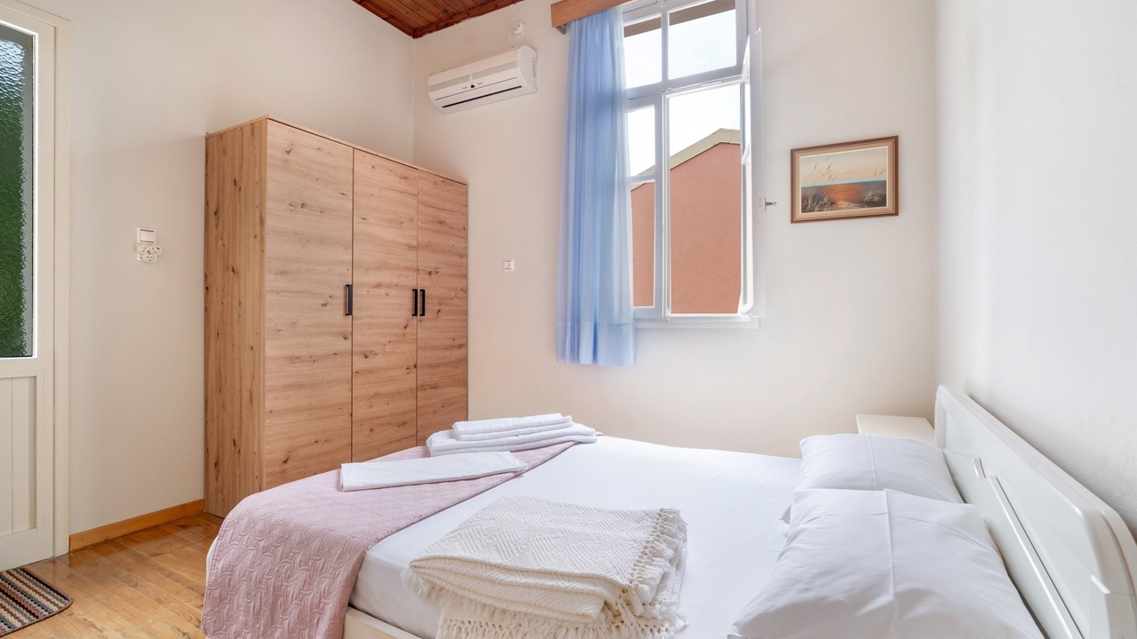 Photo of Bedroom in Sivros