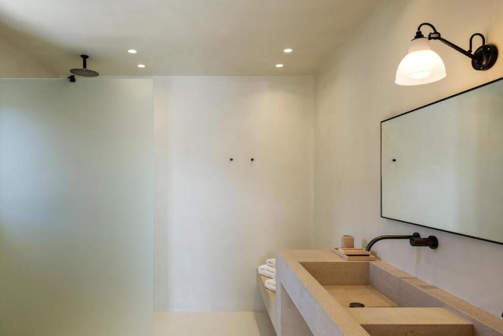 Photo of Bathroom in Kanalia