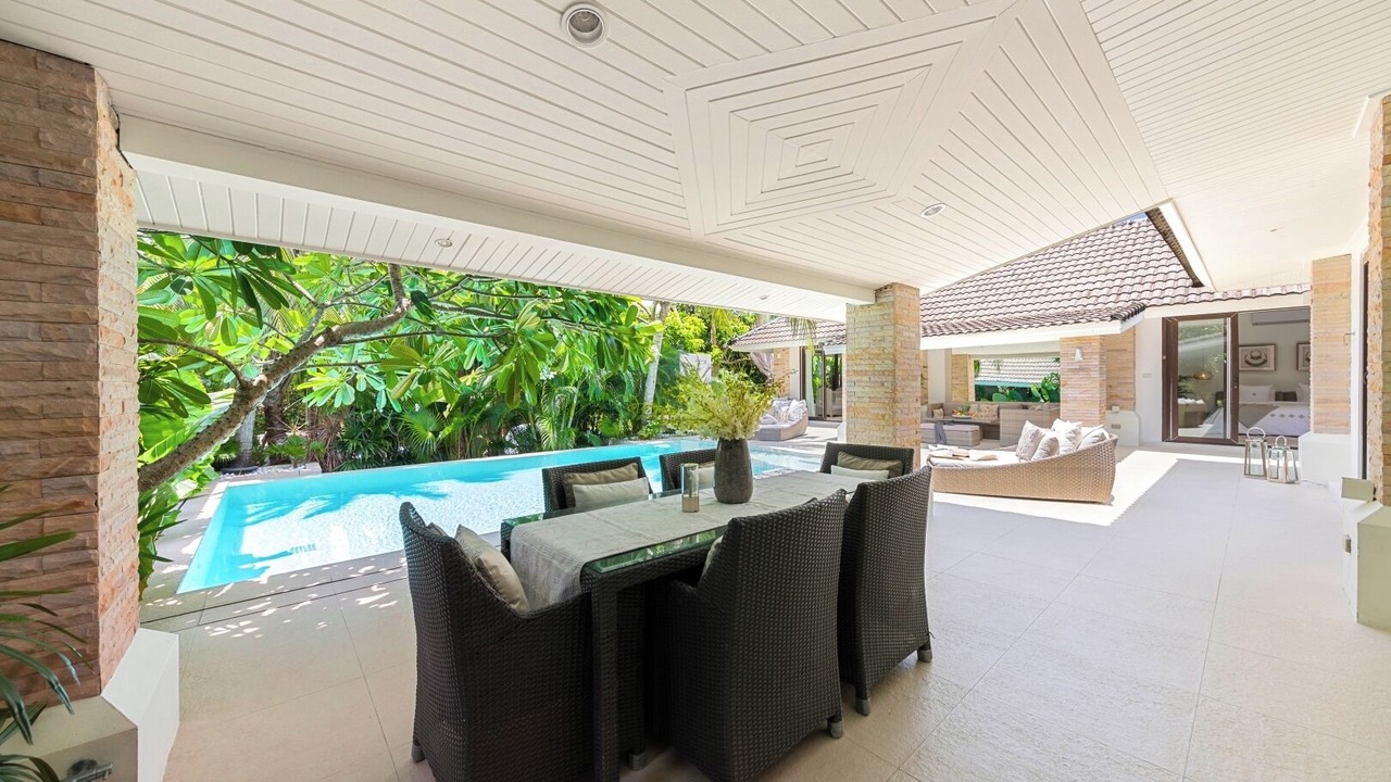 Photo of Outdoor in Maret