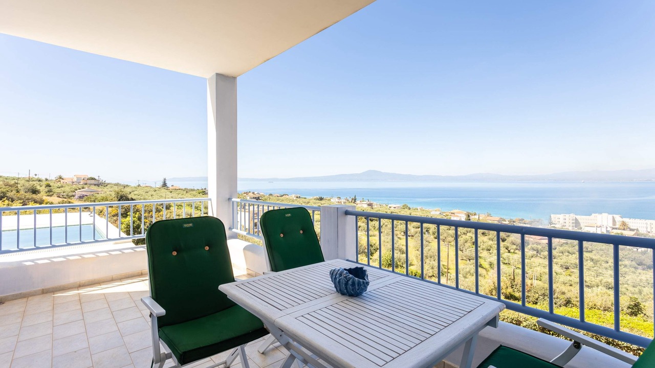 Photo of Patio Balcony in Diasella