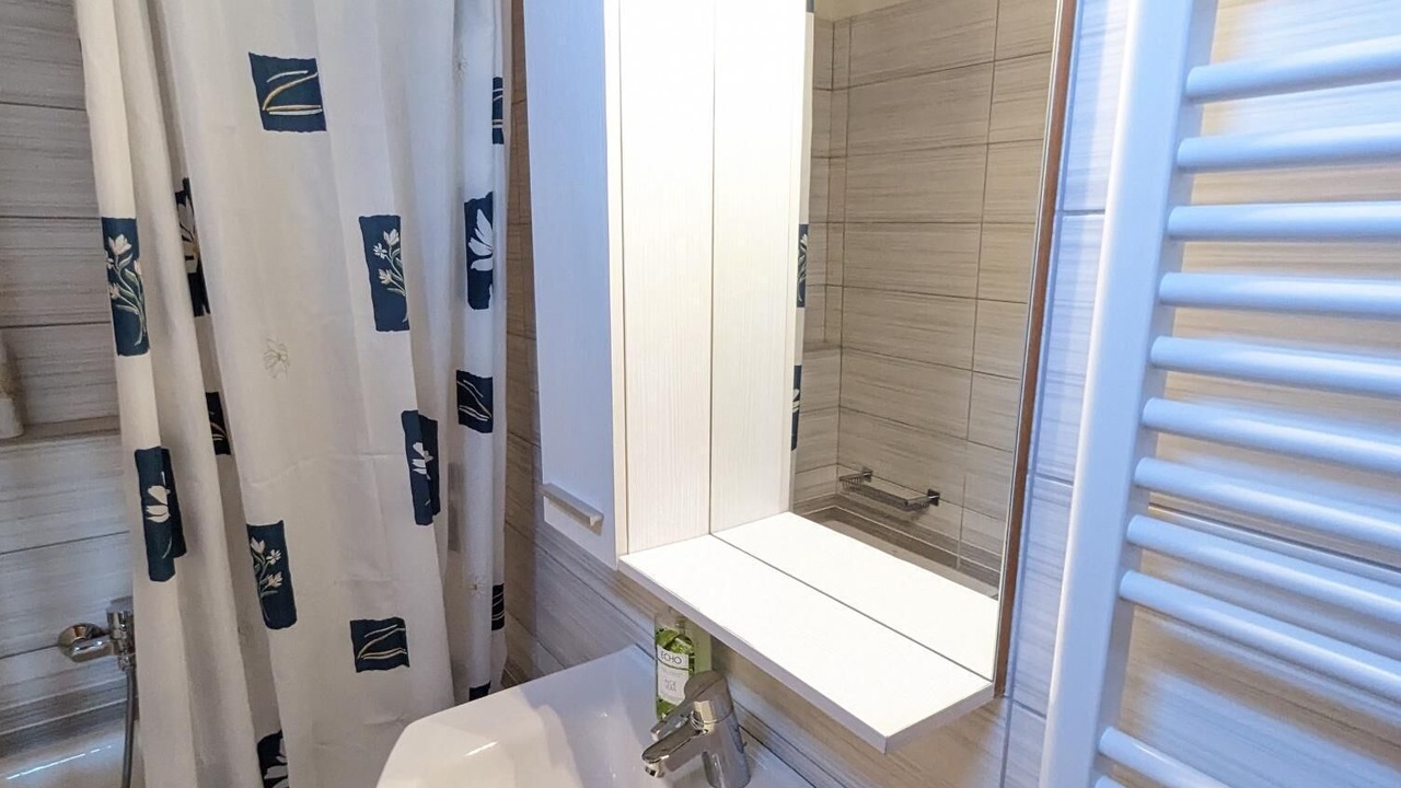Photo of Bathroom in Kamena Vourla