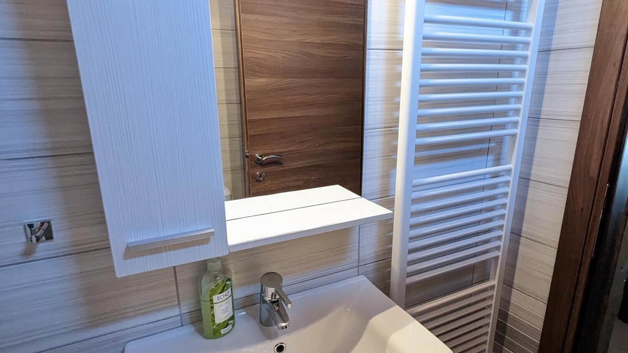 Photo of Bathroom in Kamena Vourla