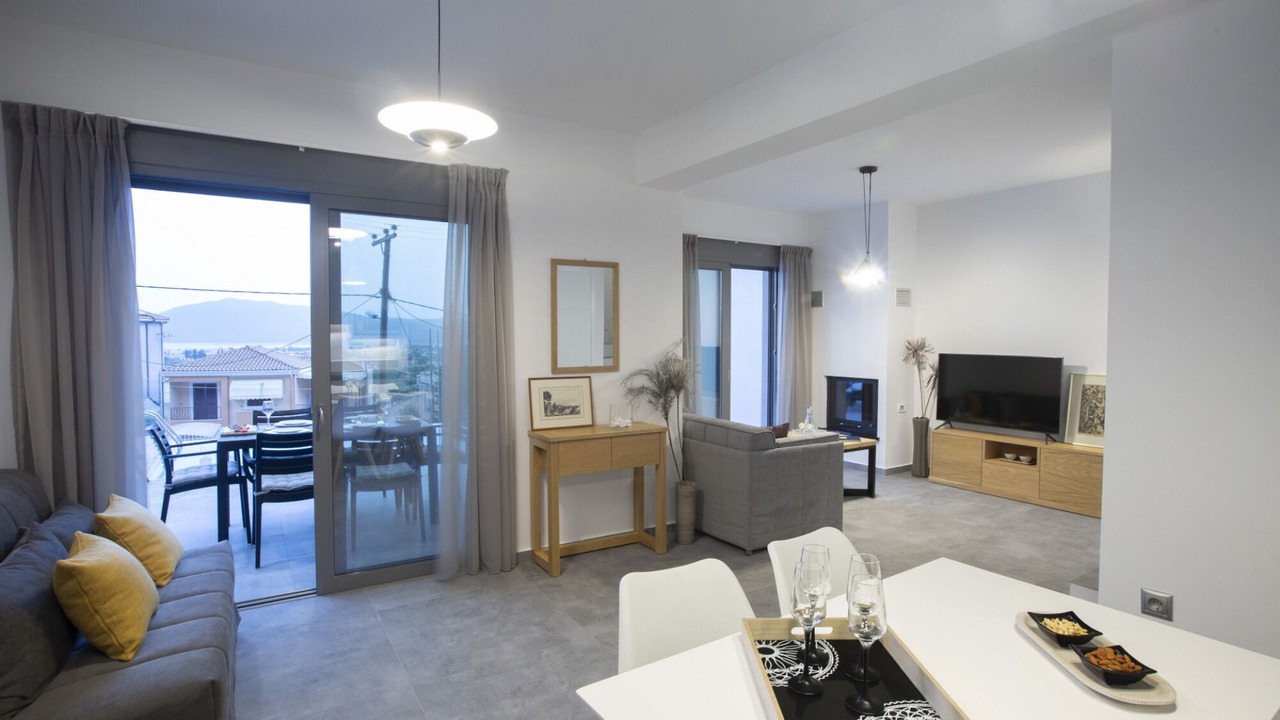 Photo of Livingroom in Apolpaina
