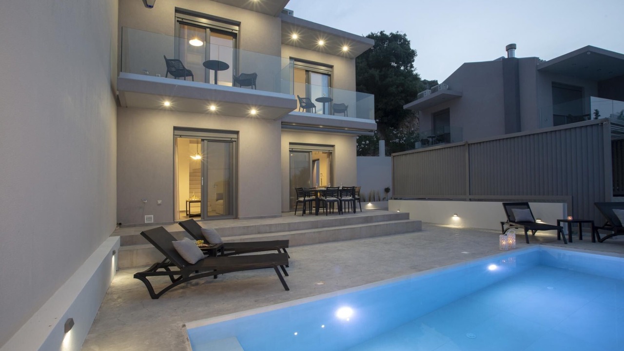 Photo of Outdoor in Apolpaina