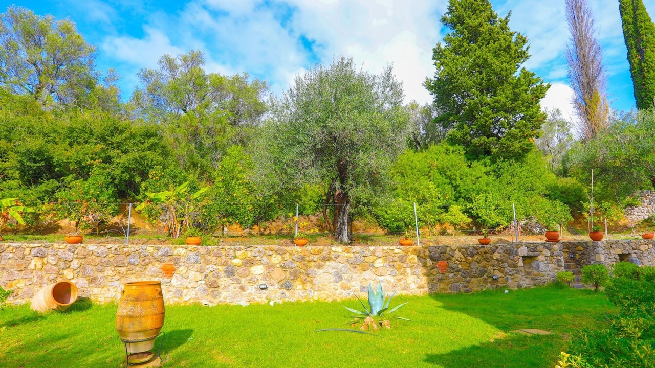 Photo of Outdoor in Ano Korakiana