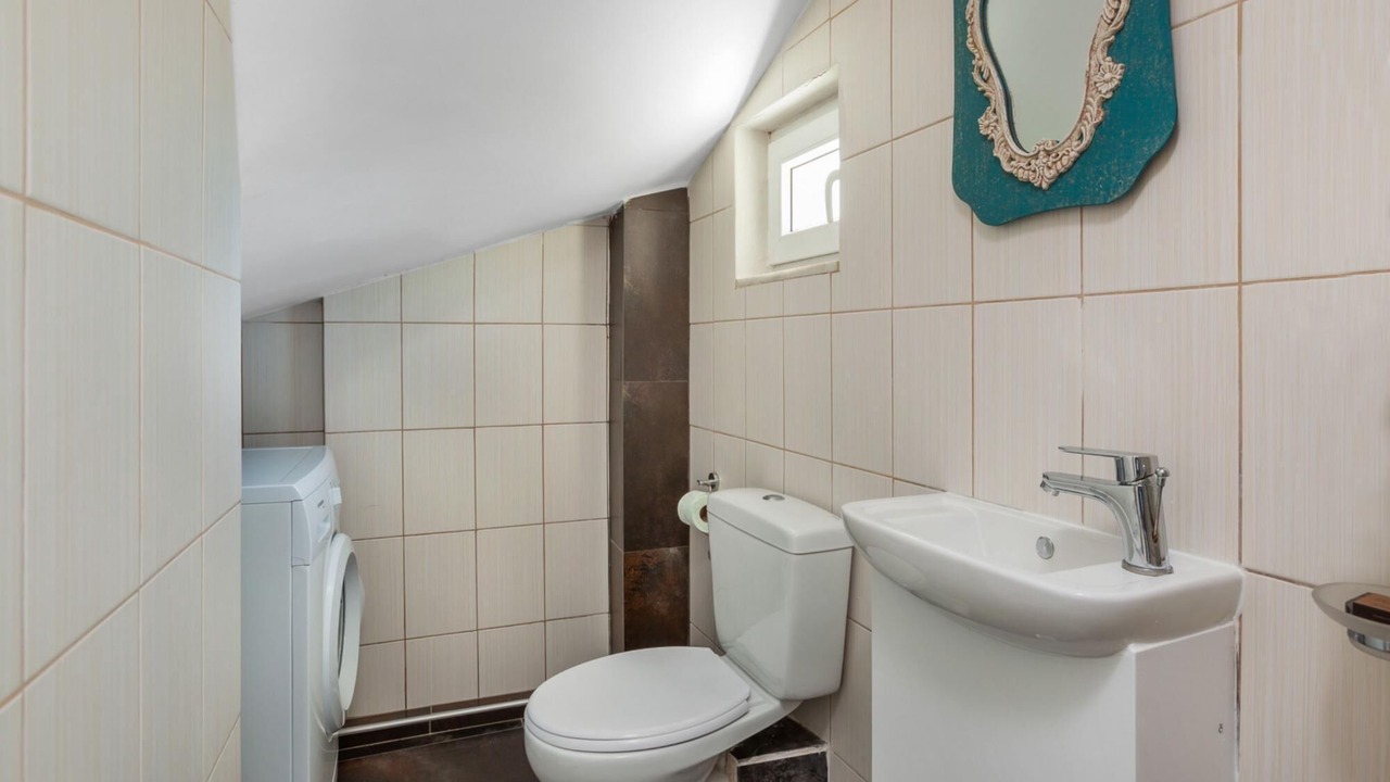 Photo of Bathroom in Pallini