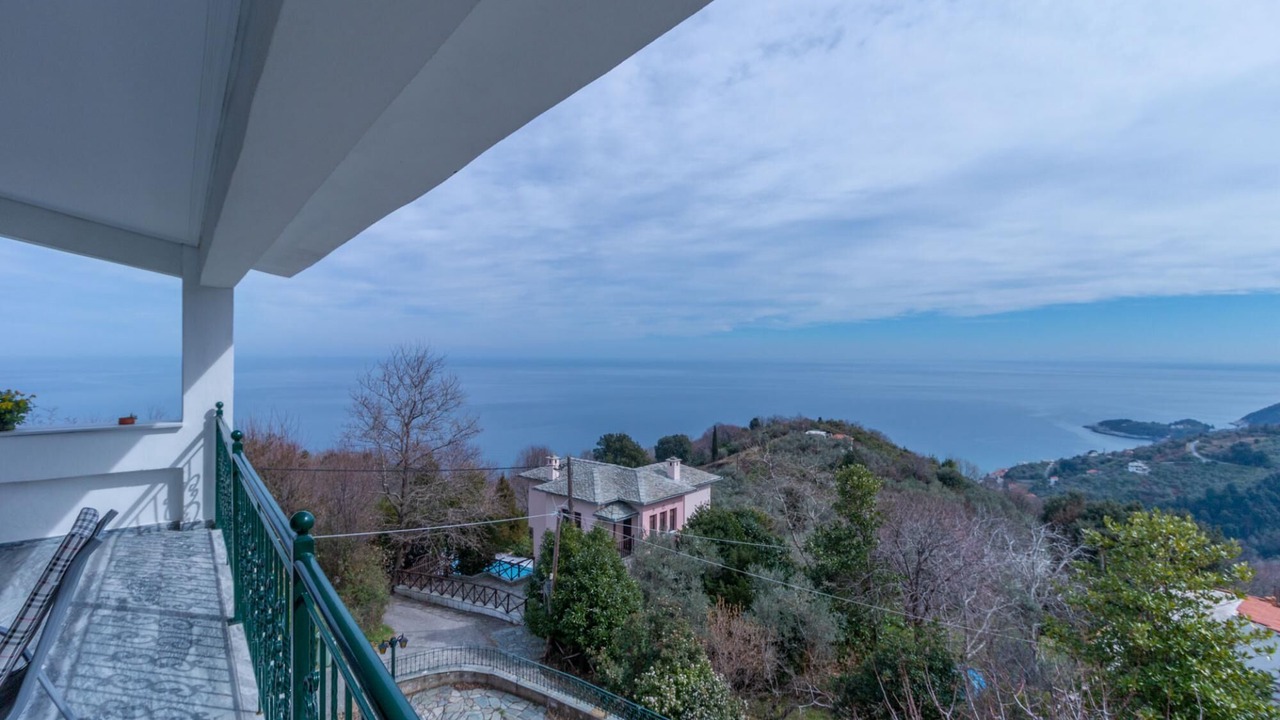 Photo of Outdoor in Agios Dimitrios