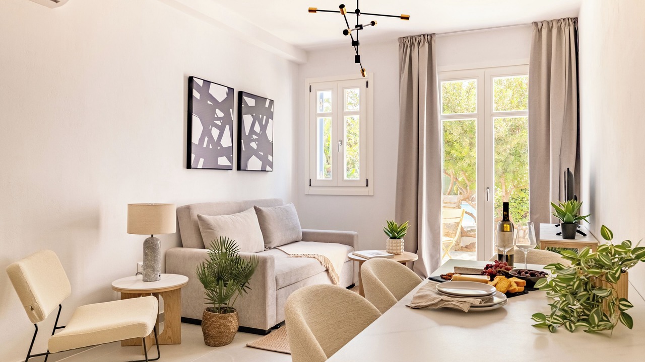 Photo of Livingroom in Molos