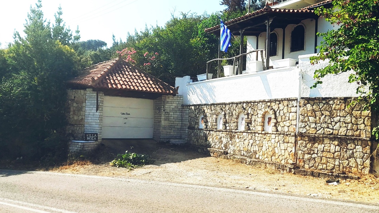 Photo of Outdoor in Kalamos