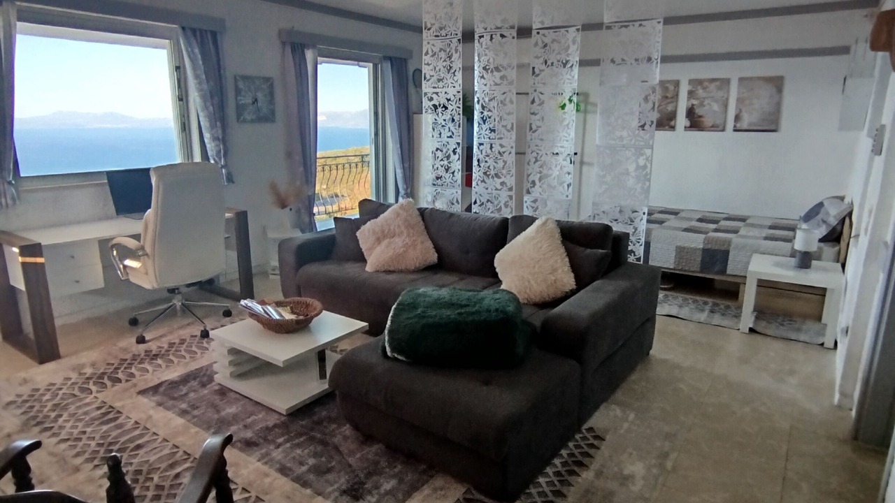 Photo of Livingroom in Kalamos