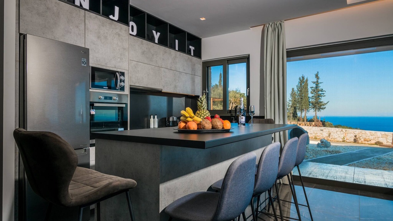 Photo of Kitchen in Skinaria