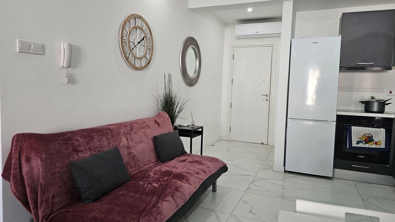 Photo of Livingroom in Larnaca City Centre