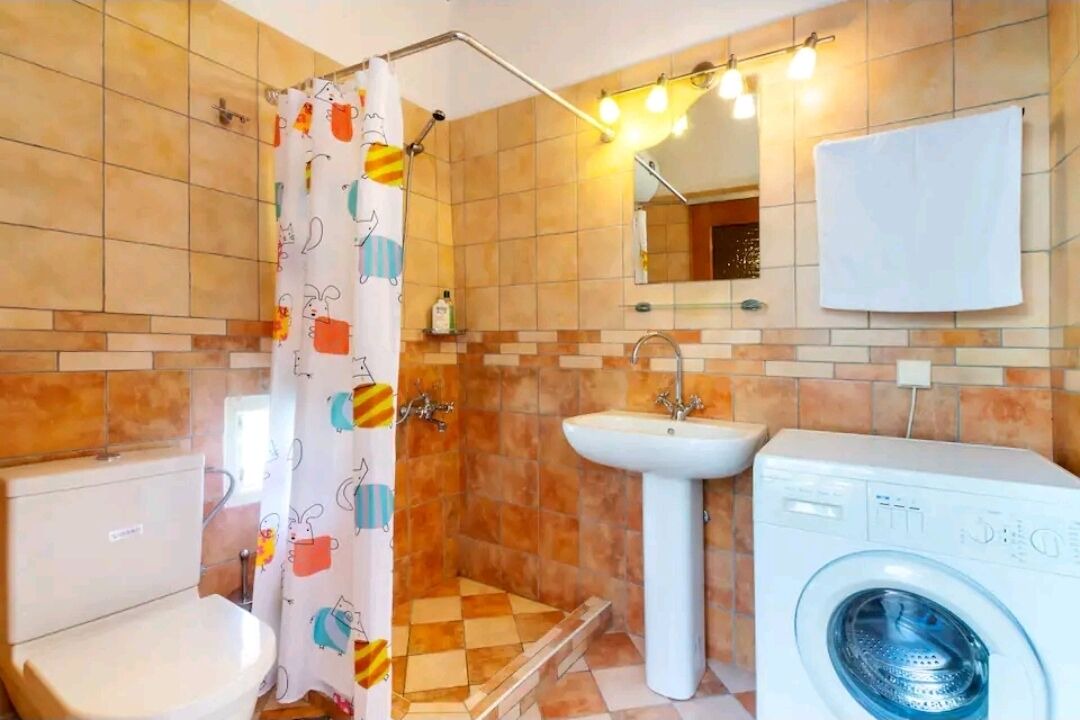 Photo of Bathroom in Piskokefalon