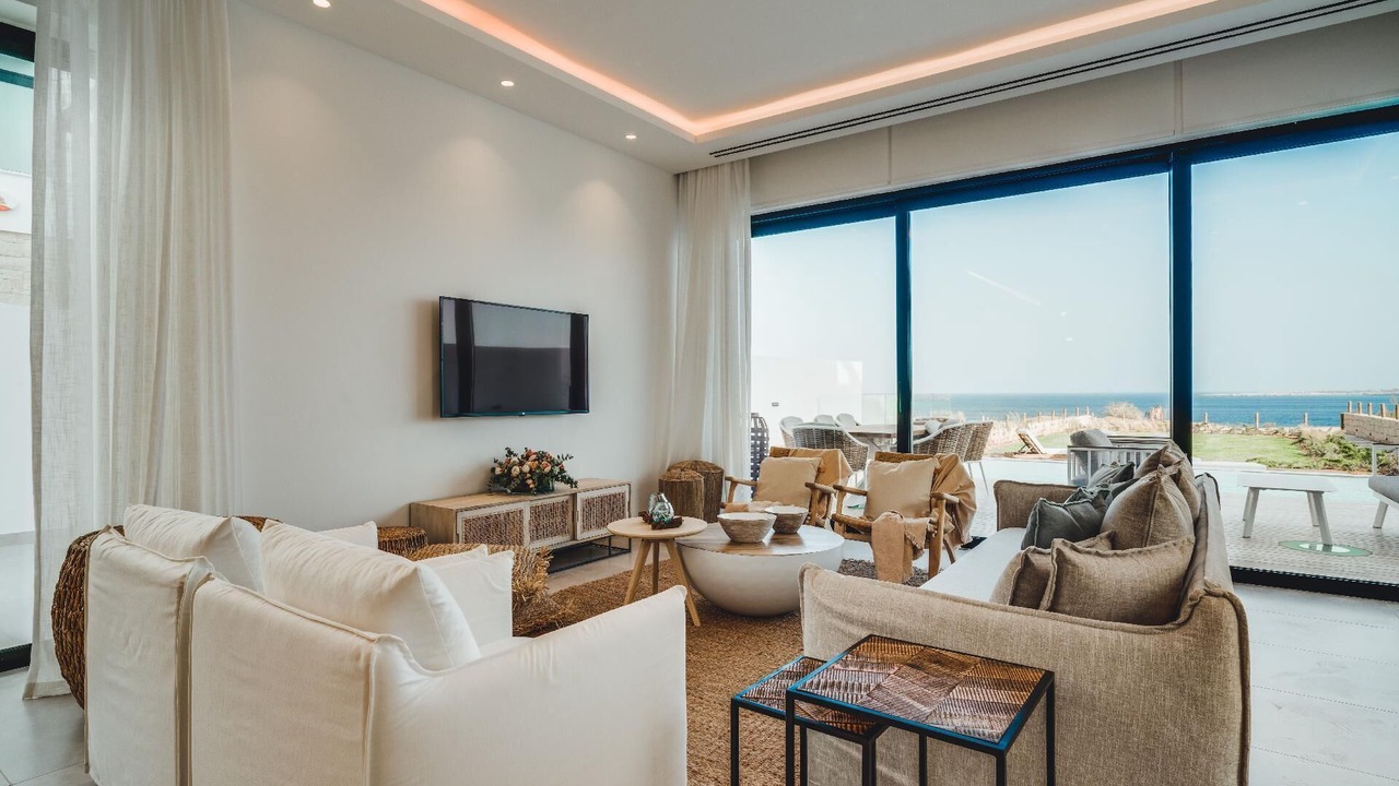 Photo of Livingroom in Cape Greko