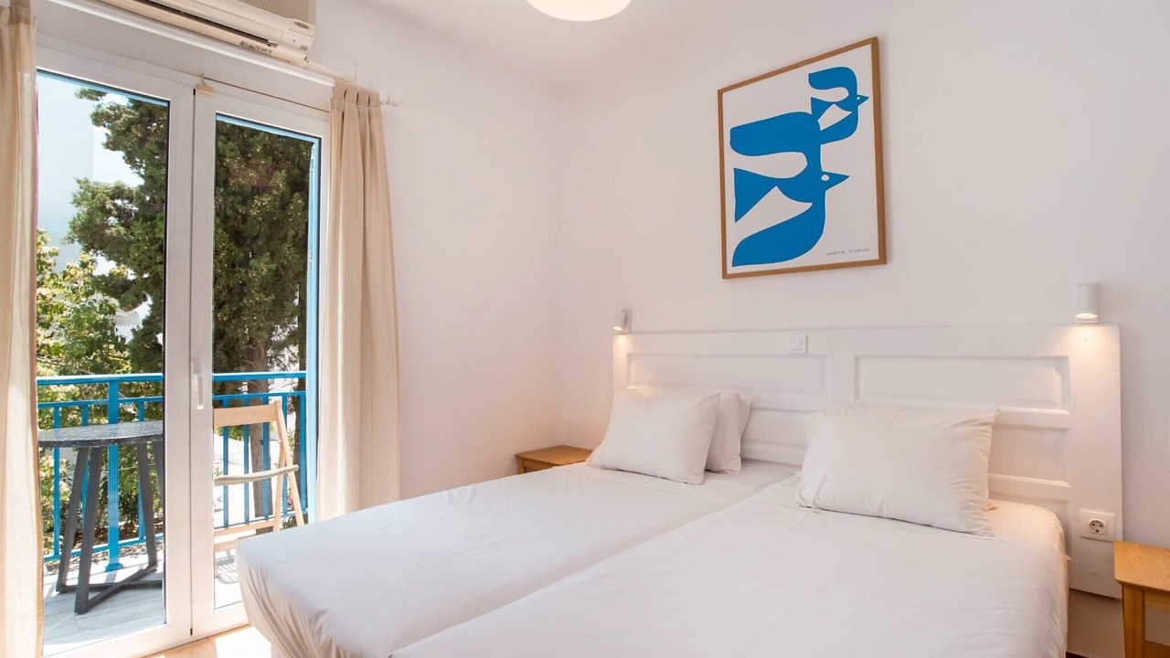 Photo of Bedroom in Parikia