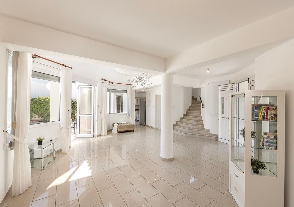 Photo of Livingroom in Pernera