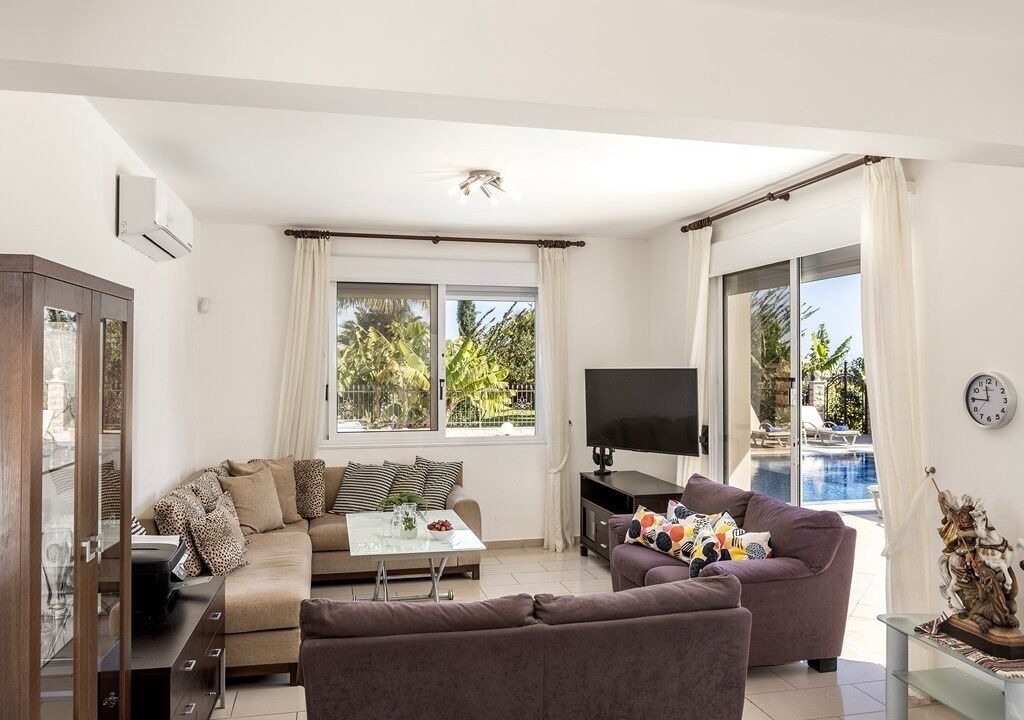 Photo of Livingroom in Pernera