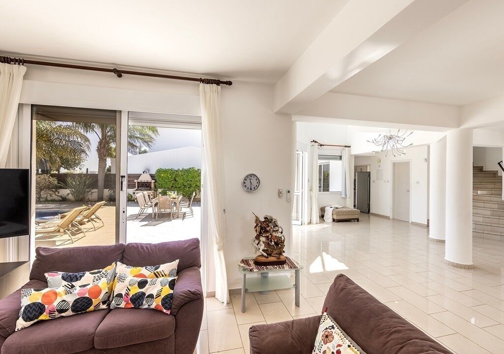 Photo of Livingroom in Pernera