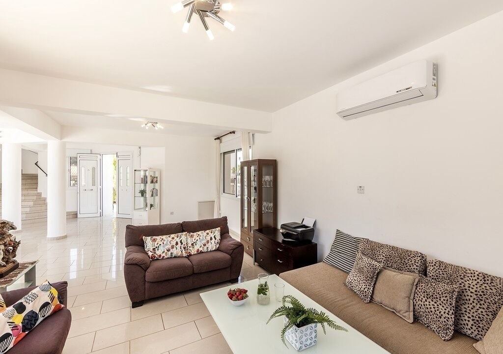 Photo of Livingroom in Pernera