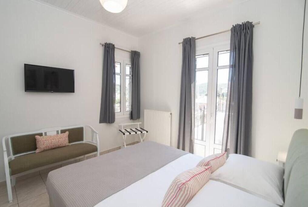 Photo of Bedroom in Vathy
