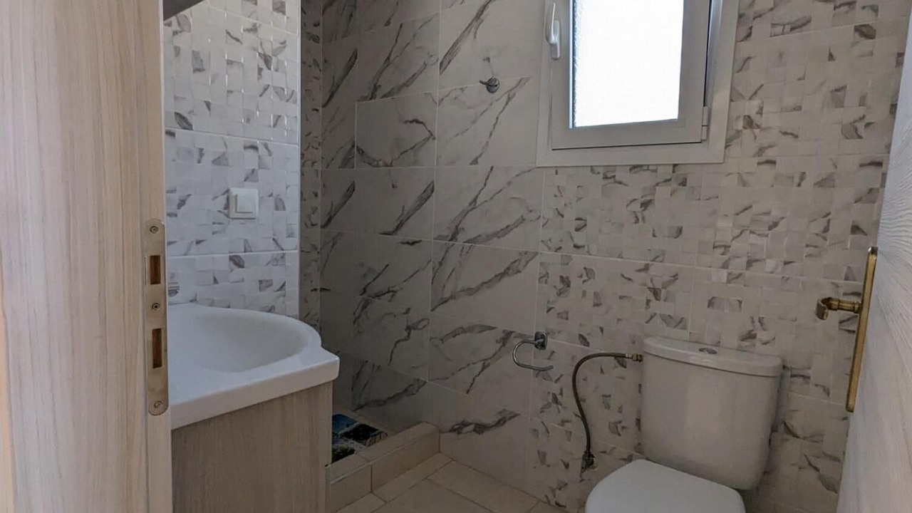 Photo of Bathroom in Kamena Vourla