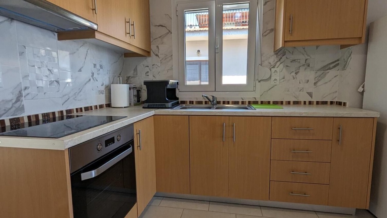 Photo of Kitchen in Kamena Vourla