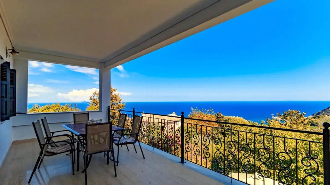 Photo of Outdoor in Agios Dimitrios