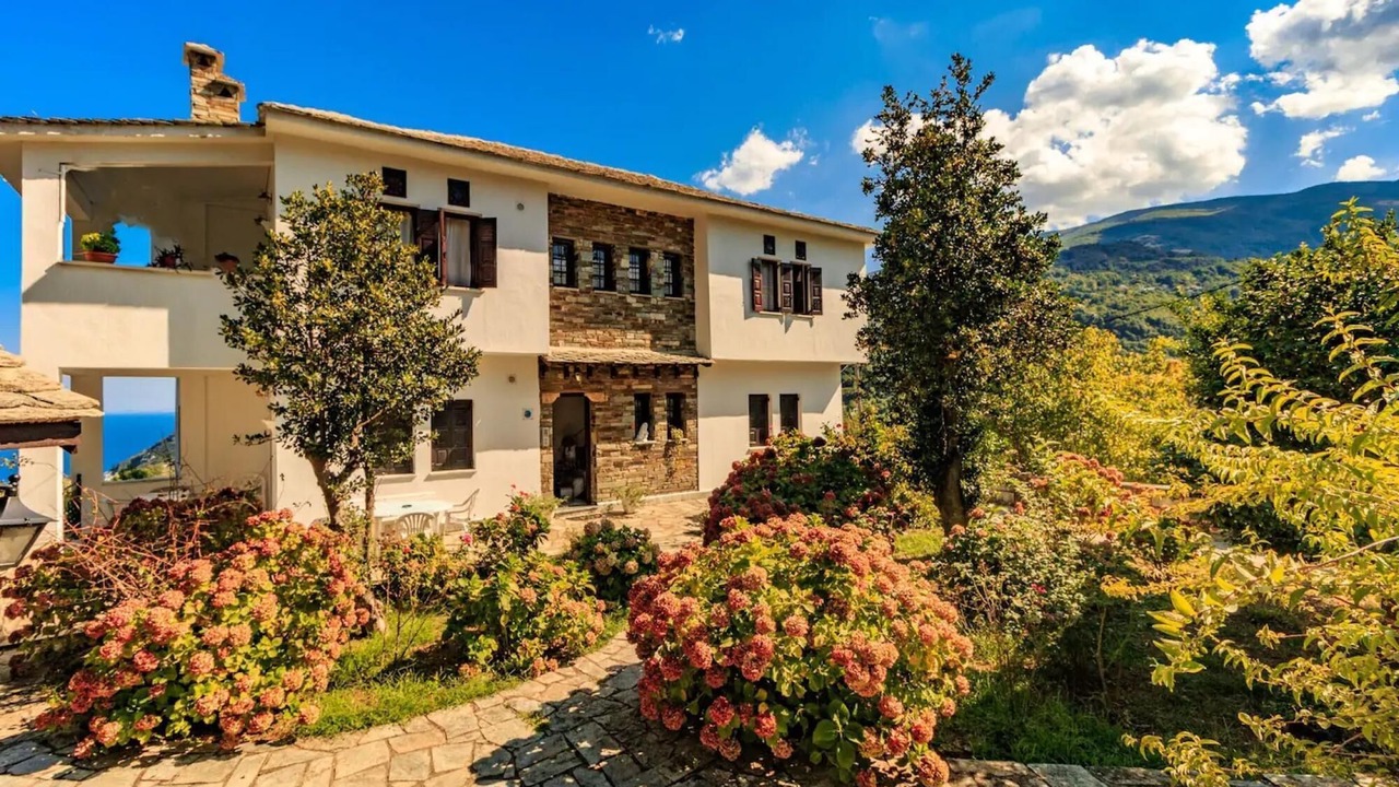 Photo of Outdoor in Agios Dimitrios