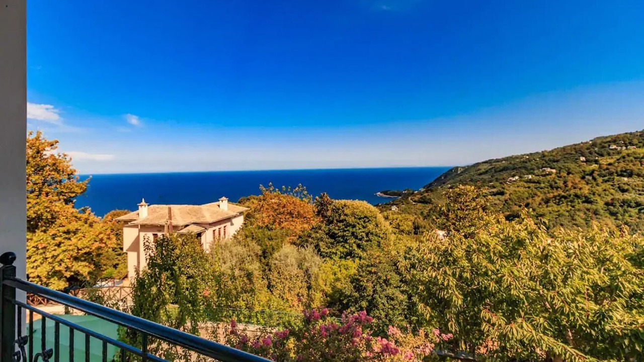 Photo of Outdoor in Agios Dimitrios