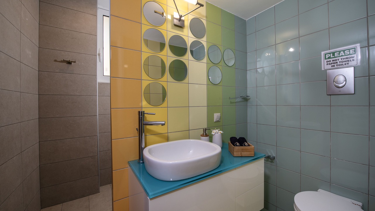Photo of Bathroom in Maleme