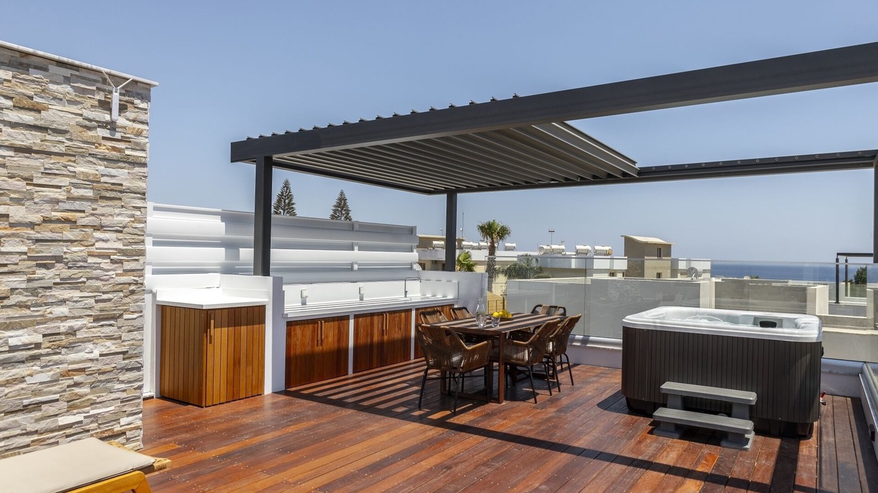 Photo of Outdoor in Pernera