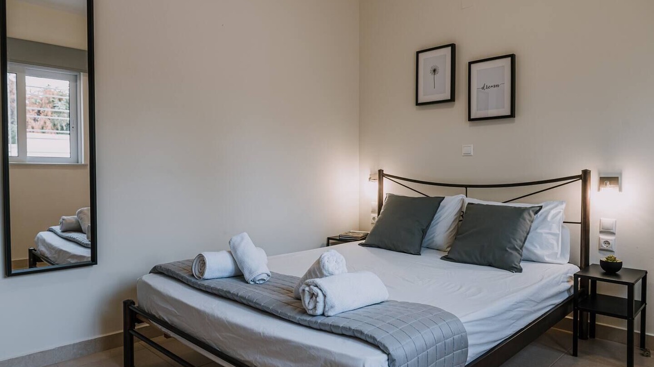Photo of Bedroom in Tolo