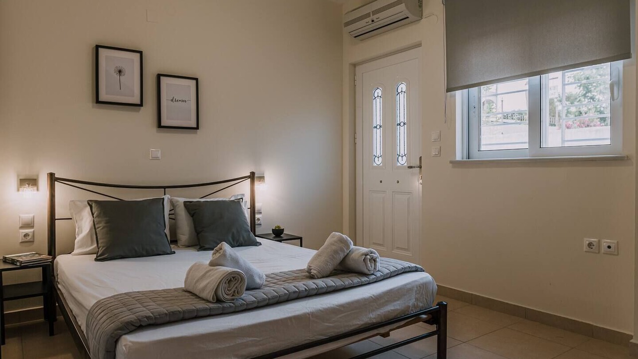 Photo of Bedroom in Tolo