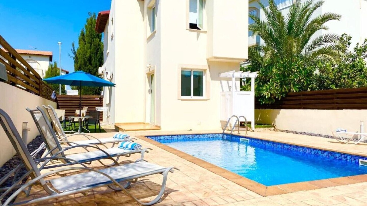 Photo of Outdoor in Pernera