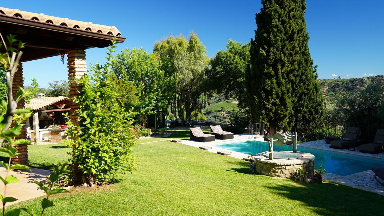 Photo of Outdoor in Aigio