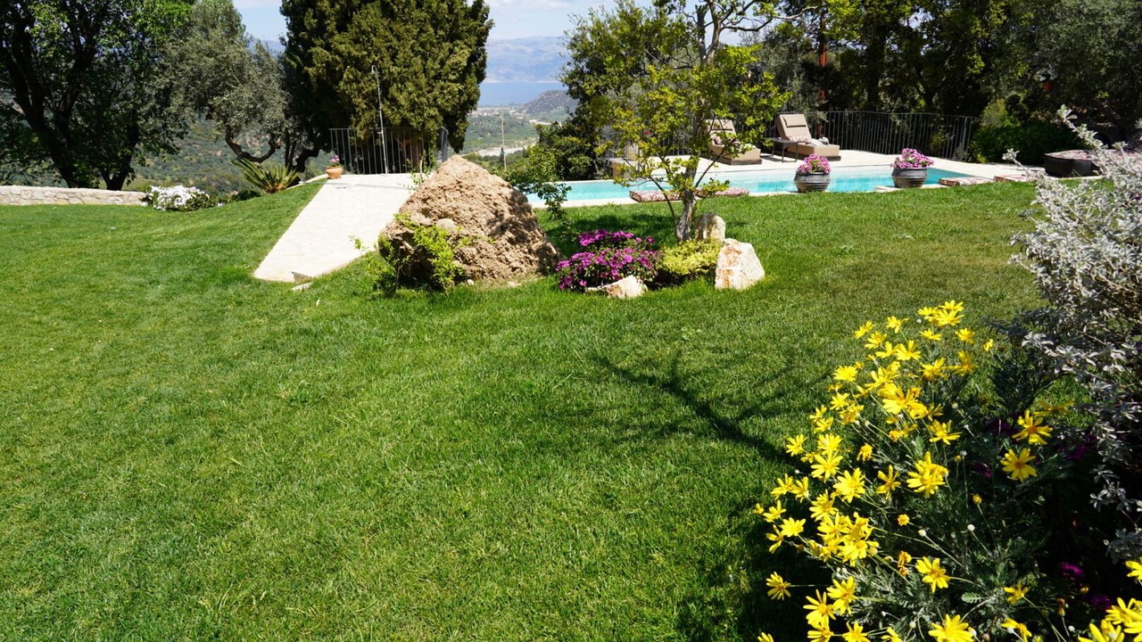 Photo of Outdoor in Aigio