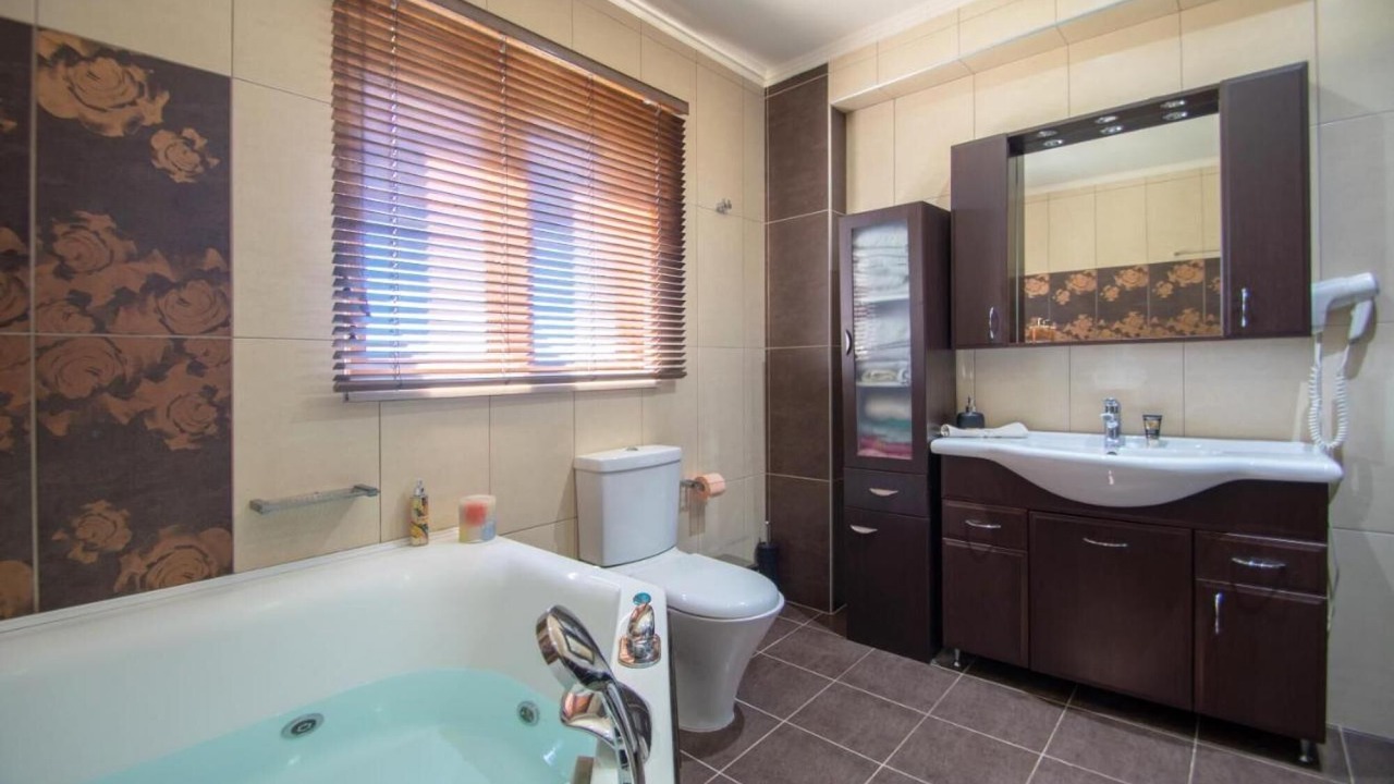 Photo of Bathroom in Agrilia