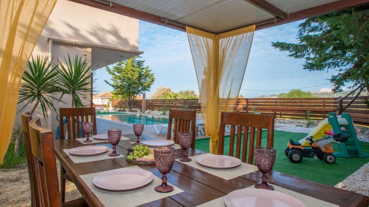 Photo of Outdoor in Agrilia