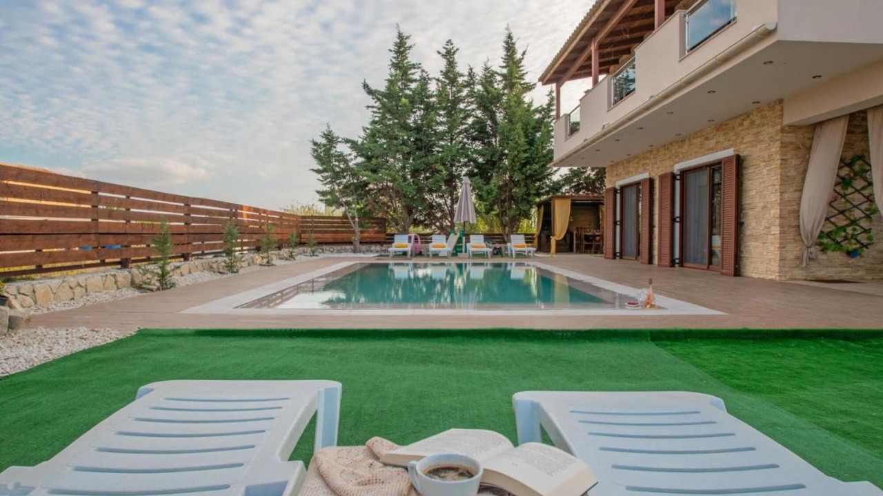 Photo of Outdoor in Agrilia