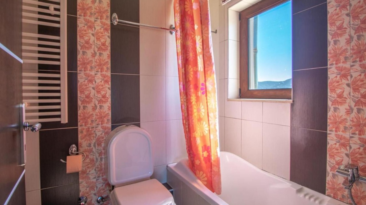 Photo of Bathroom in Agrilia