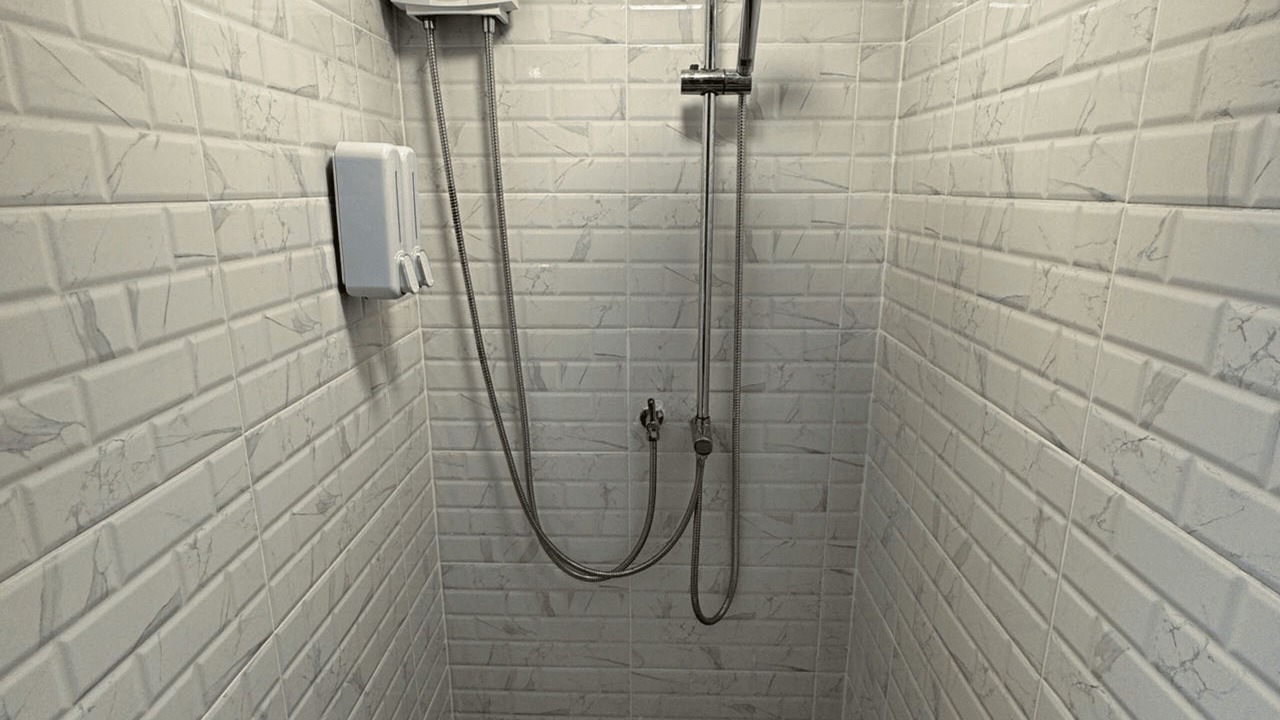 Photo of Bathroom in Rama 9