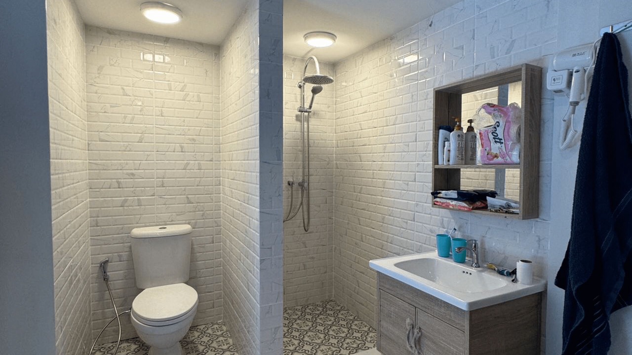 Photo of Bathroom in Rama 9