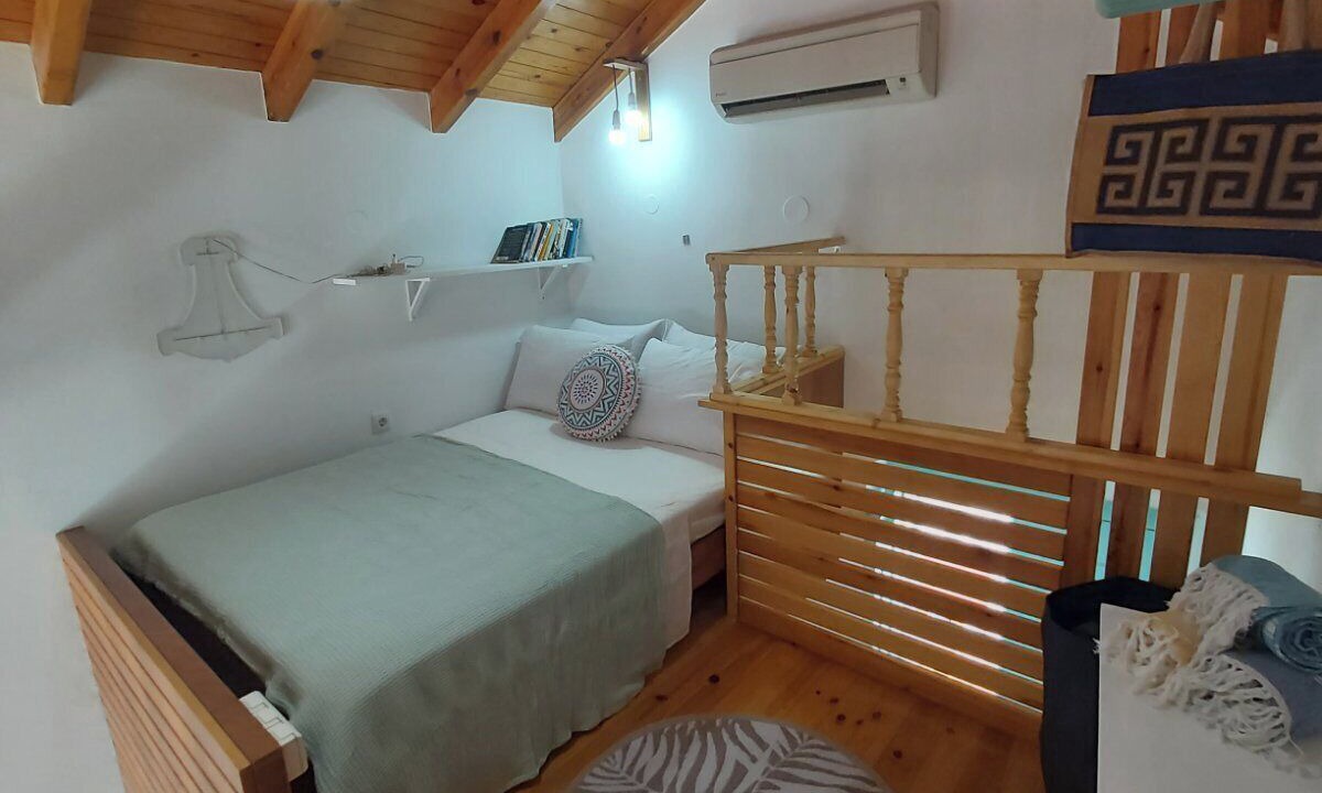 Photo of Bedroom in Symi