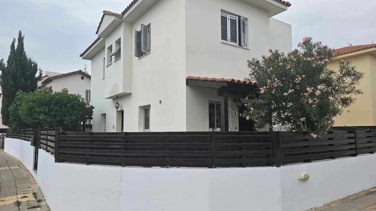 Photo of Outdoor in Pernera