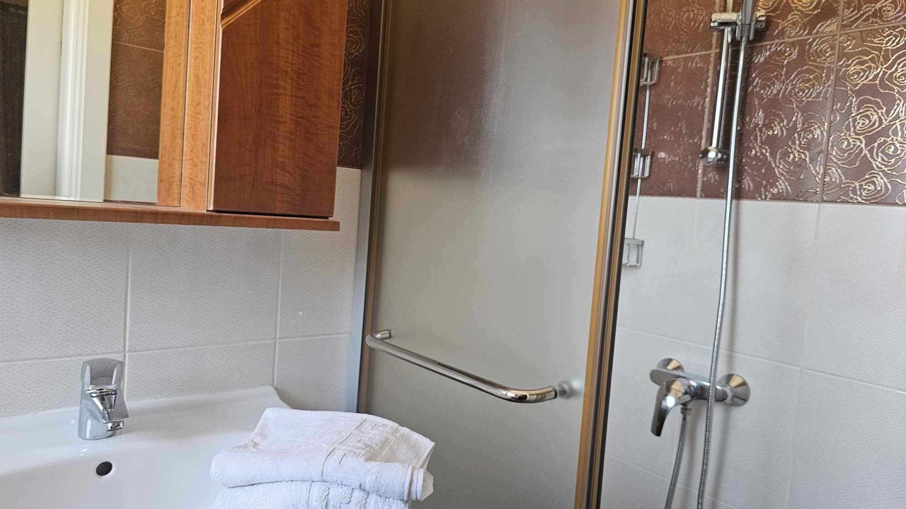Photo of Bathroom in Pernera