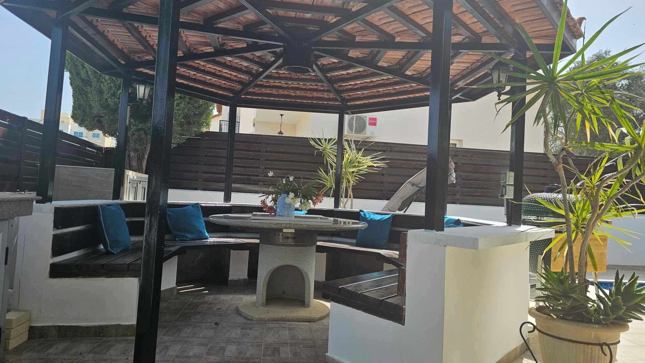 Photo of Patio Balcony in Pernera
