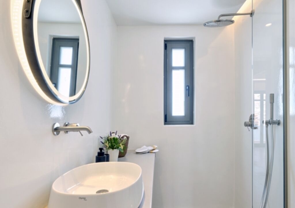 Photo of Bathroom in Naousa